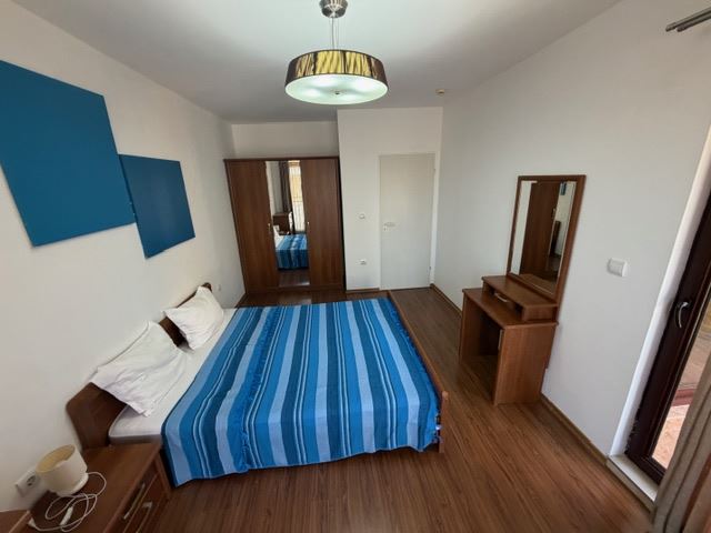 Zwei-Zimmer-Wohnung in erster Meereslinie mit Meerblick in Aheloy