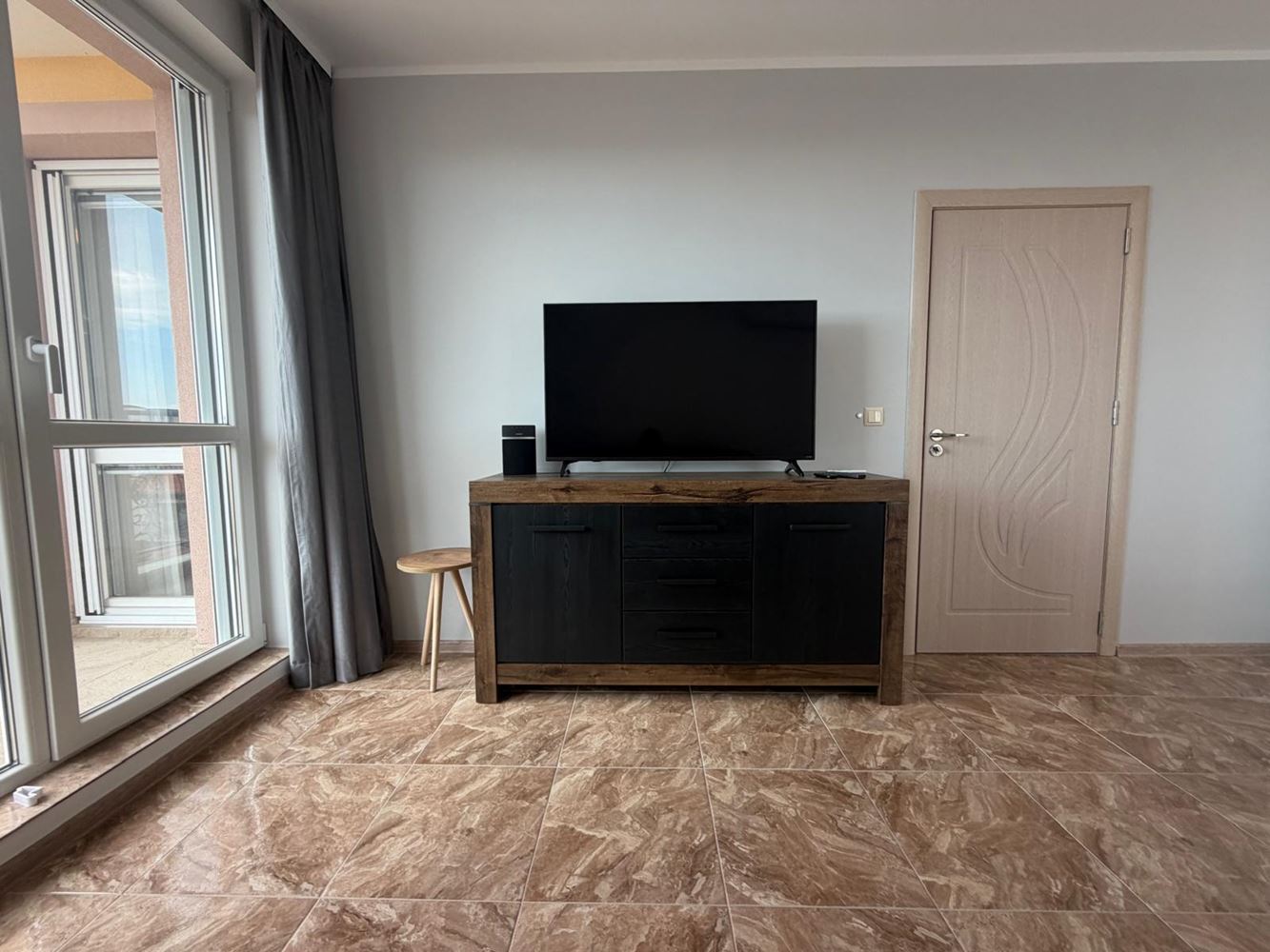 Wohnung mit zwei Schlafzimmern in einer modernen Wohnanlage mit wunderschöner grüner Umgebung in Rawda
