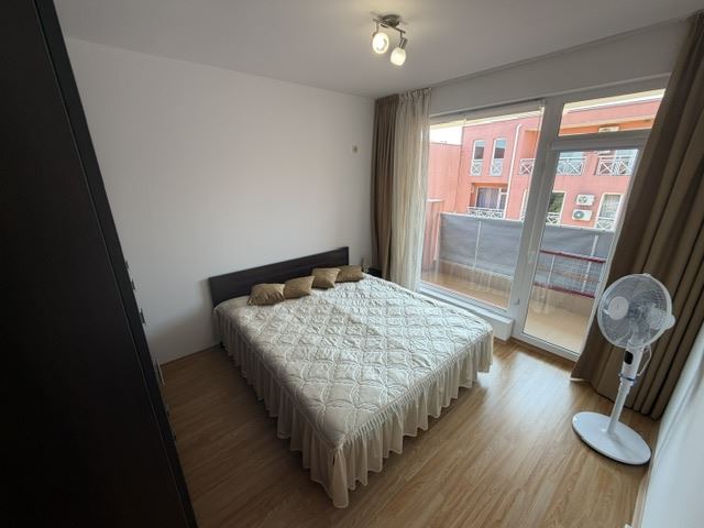 Brandneue Wohnung mit einem Schlafzimmer und Poolblick in der Region Sonnenstrand – Act 16 und hervorragende Infrastruktur