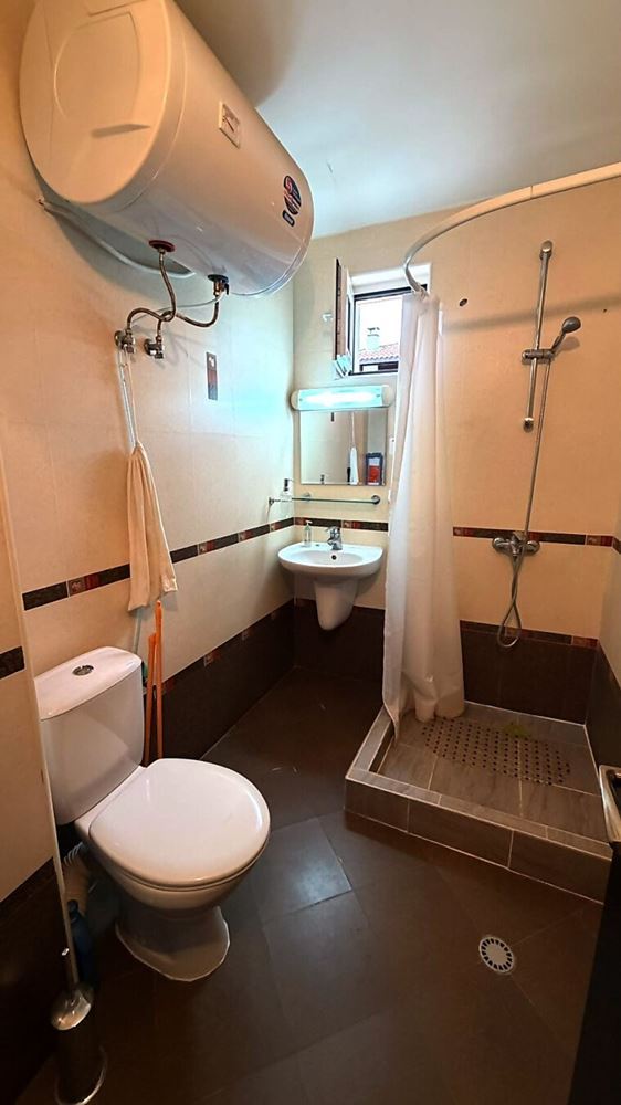 Großzügige Zweizimmerwohnung mit zwei Terrassen in Sveti Vlas – vollständig möbliert und sofort bezugsfertig