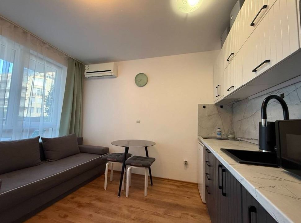 Voll möbliertes Studio im Herzen von Sonnenstrand – bezugsfertig oder eine rentable Investition