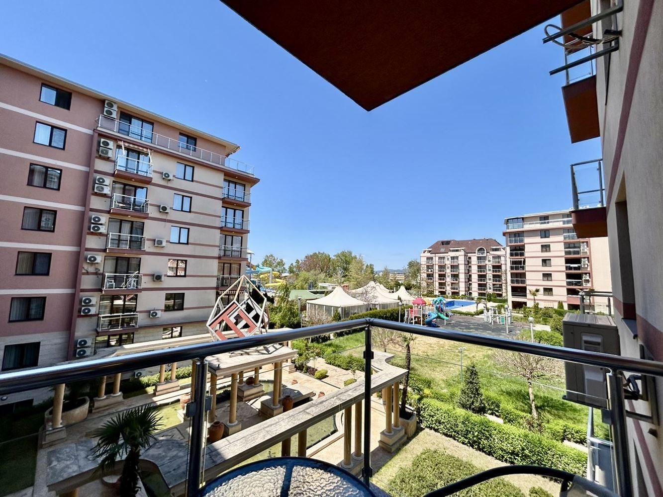 Exklusives Angebot: atemberaubendes Studio in einem prestigeträchtigen Komplex in Sonnenstrand – hervorragende Investition und Ferienimmobilie
