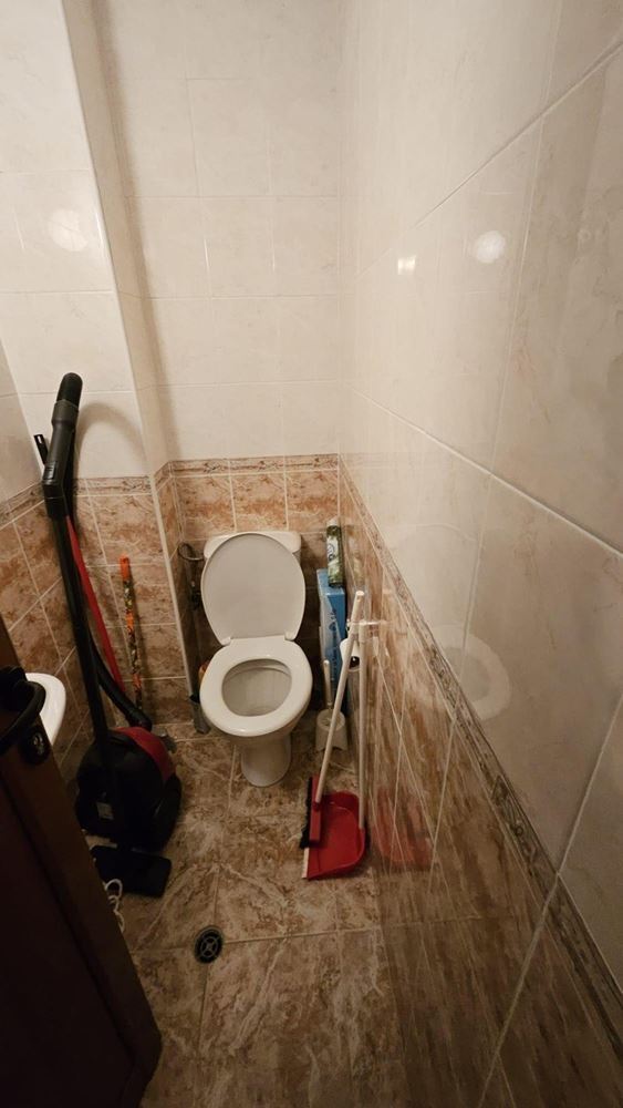 Geräumige Drei-Zimmer-Wohnung in Sveti Vlas – nur 100 m vom Strand und Yachthafen entfernt