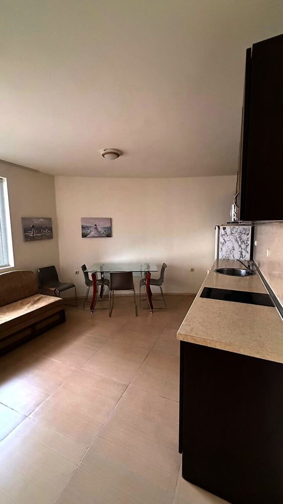 Großzügige Zweizimmerwohnung mit zwei Terrassen in Sveti Vlas – vollständig möbliert und sofort bezugsfertig