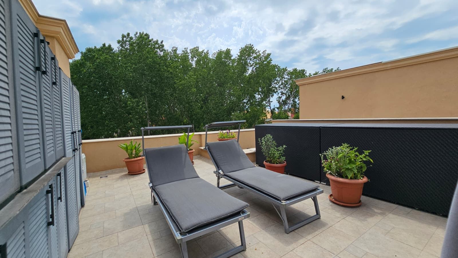 Geräumiges Penthouse mit Panoramaterrasse und Sauna in einer modernen Wohnanlage in Sonnenstrand