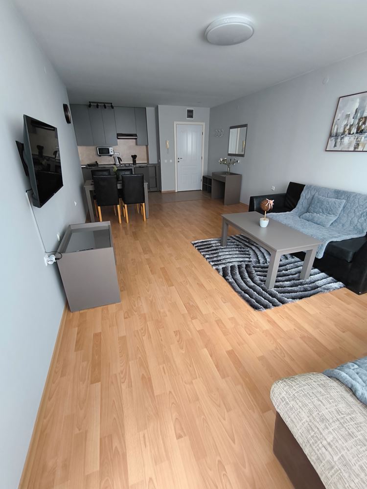 Luxuriöse Wohnung mit einem Schlafzimmer in erster Meereslinie in Sveti Vlas