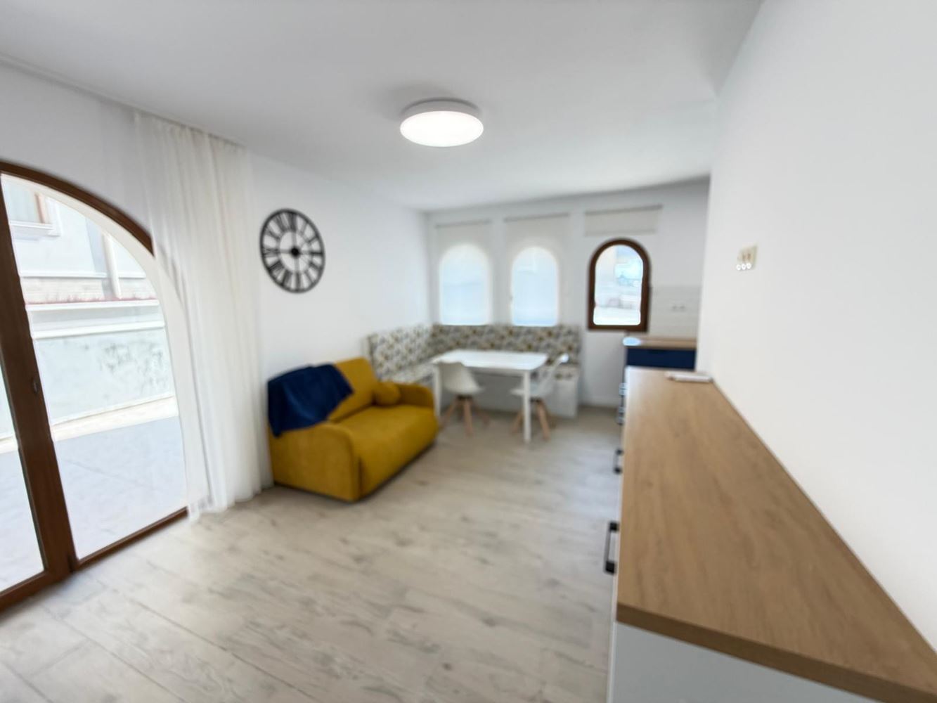 Zweizimmerwohnung in ruhiger Lage mitten in der Natur bei Sonnenstrand