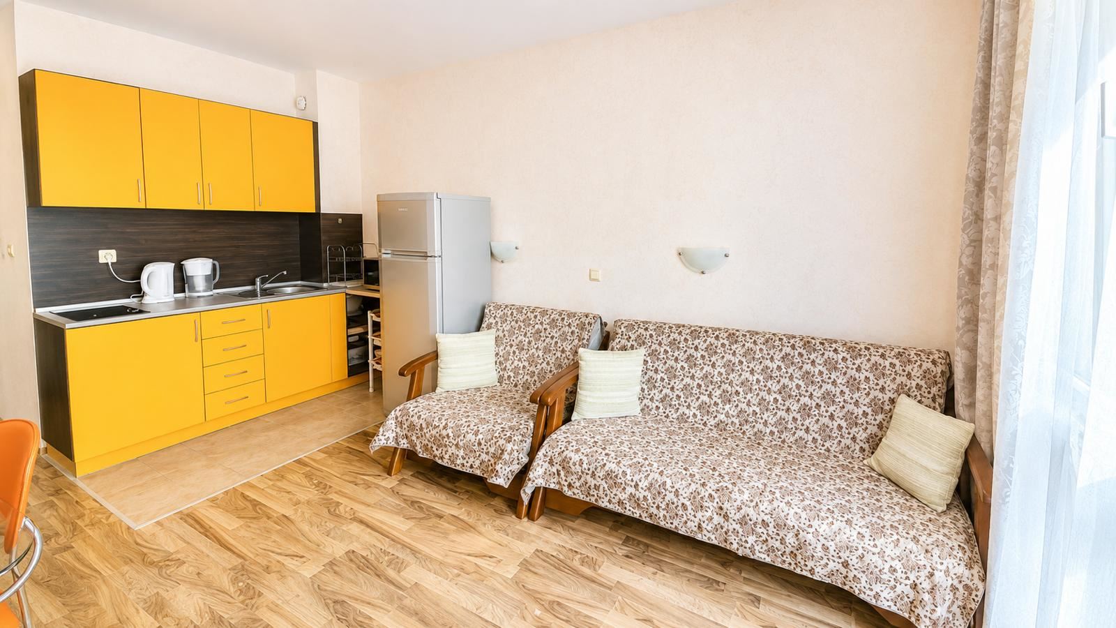 Geräumiges Studio in Sveti Vlas – vollständig möbliert, mit Akt 16 und ausgezeichneter Lage