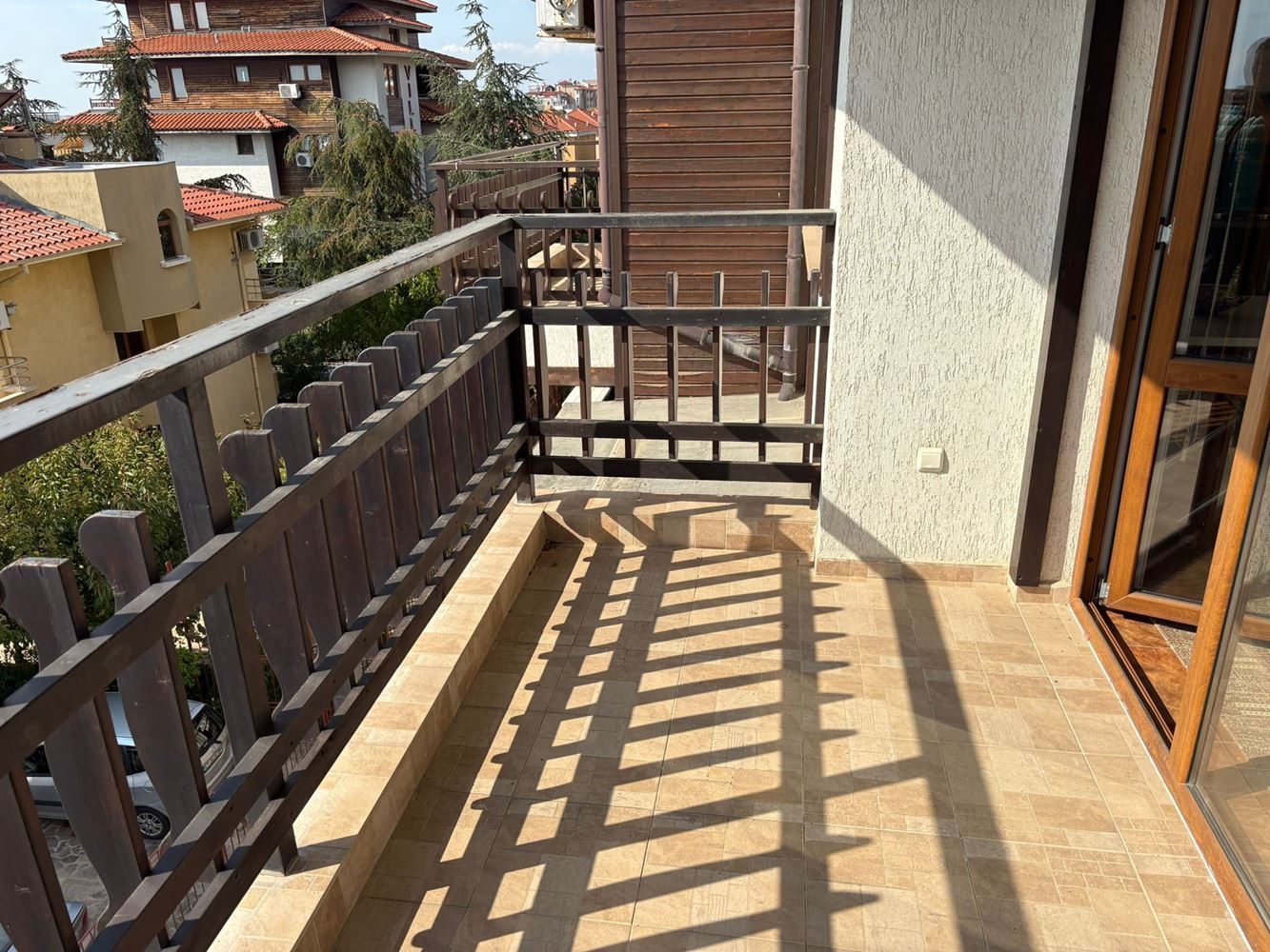 Drei-Zimmer-Wohnung mit Panoramablick auf das Meer in Sveti Vlas – 200 m vom Strand