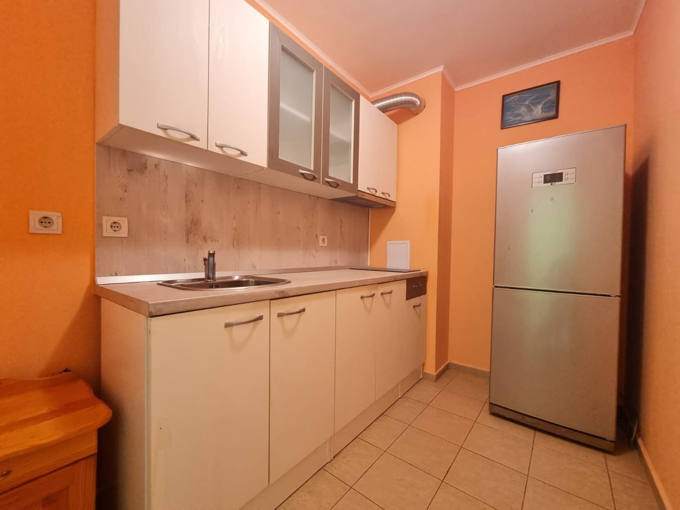 Möblierte Wohnung mit einem Schlafzimmer in Sunny Beach – funktionale Immobilie mit Ausstattung und niedriger Instandhaltungsgebühr
