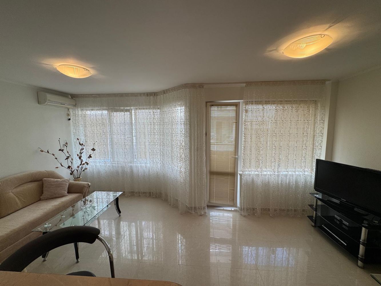 Wunderschöne 2-Zimmer-Wohnung in Pomorie – nur 100 Meter vom Meer entfernt, gemütlich und komfortabel, in ausgezeichnetem Zustand