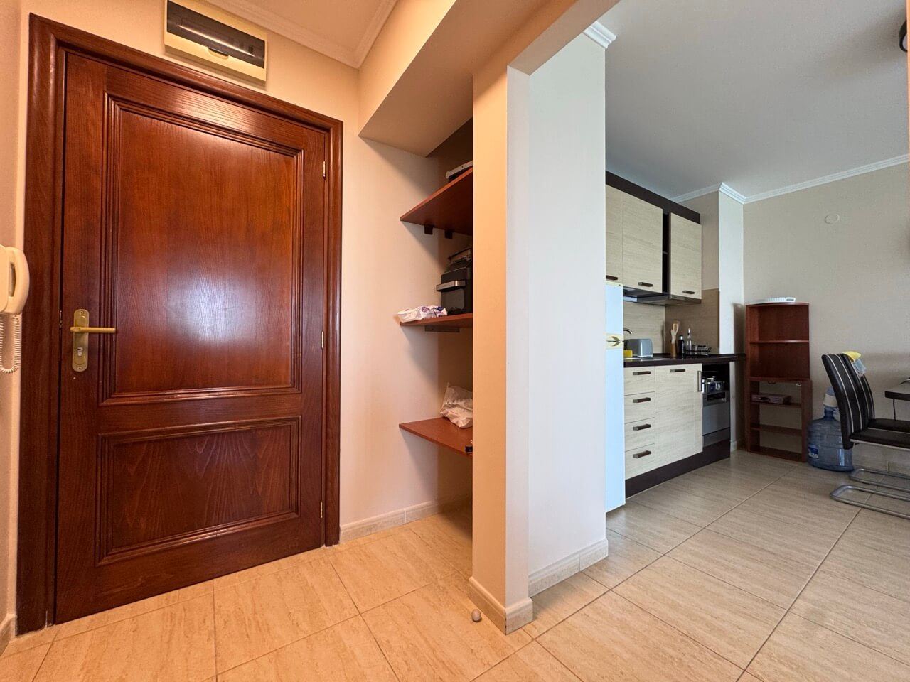 Zweizimmerwohnung in erster Meereslinie mit Panoramablick auf das Meer in Sveti Vlas