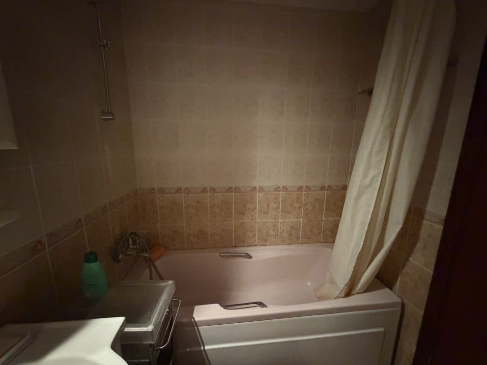 Wohnung mit einem Schlafzimmer in einer modernen Anlage mit Annehmlichkeiten in Ravda