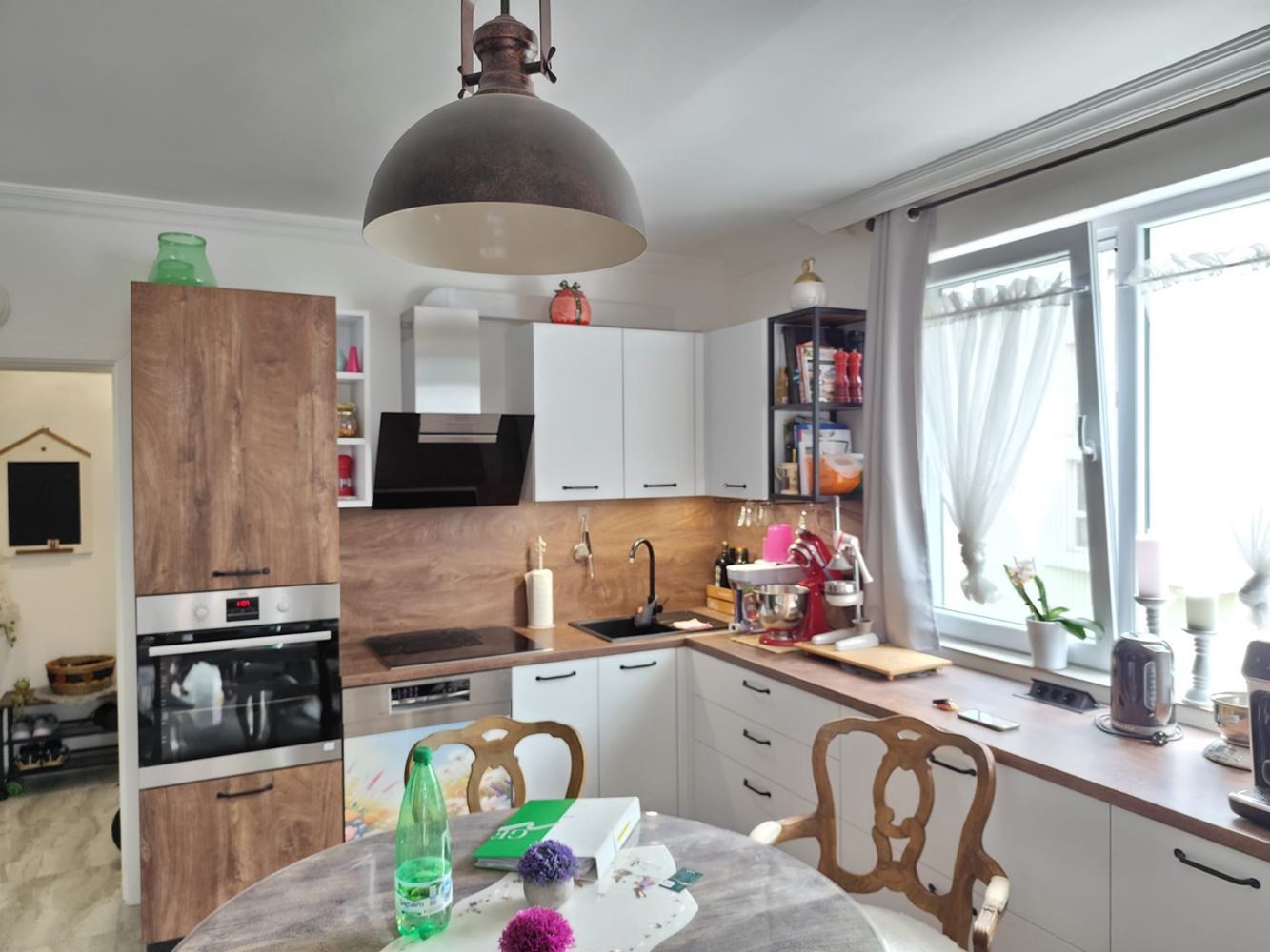 Luxuriöse Drei-Zimmer-Wohnung in einer gepflegten Anlage in Sunny Beach