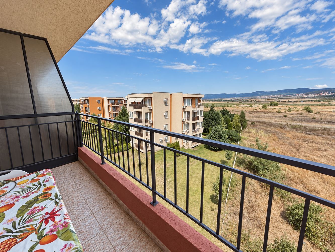 Helles und geräumiges Panorama-Studio in einer bevorzugten Ferienanlage in Sonnenstrand