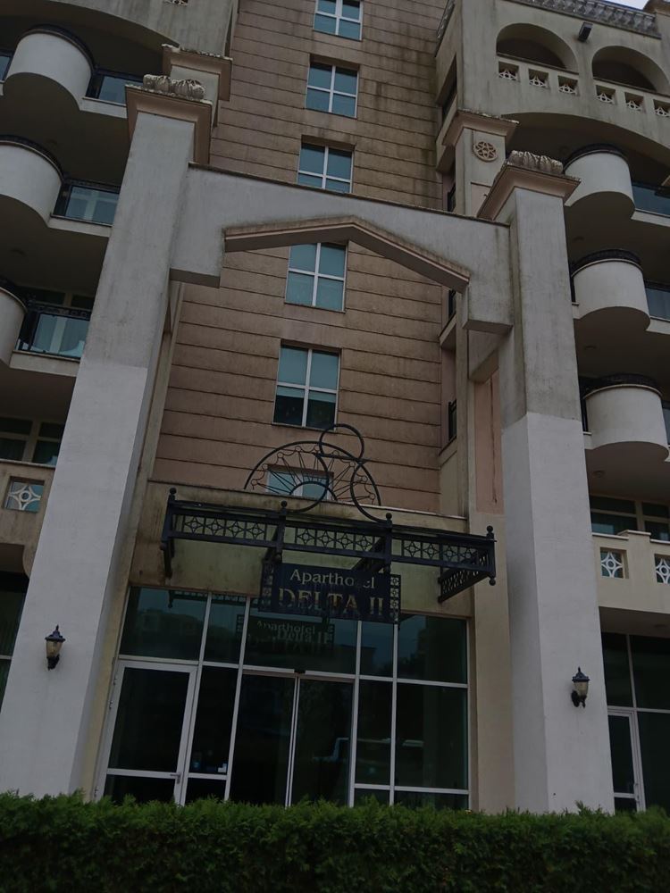 Attraktive Zwei-Zimmer-Wohnung in erster Meereslinie in Pomorie – Komfort, Swimmingpools und Spa-Angebote