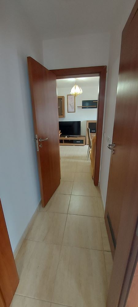 Geräumige Wohnung mit Meerpanorama in Sveti Vlas – Komfort, Grünflächen und prestigeträchtige Lage