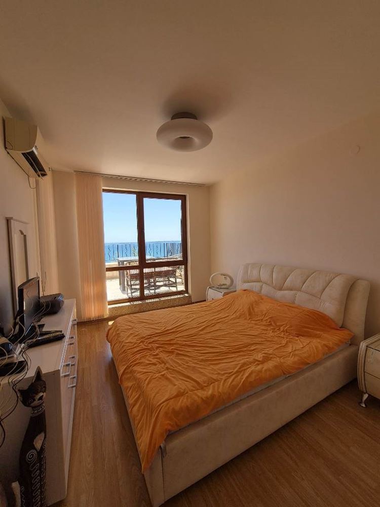 Luxuriöse 2-Zimmer-Wohnung mit Panoramablick auf das Meer in Sweti Wlas – Großzügigkeit, Komfort und prestigeträchtige Lage