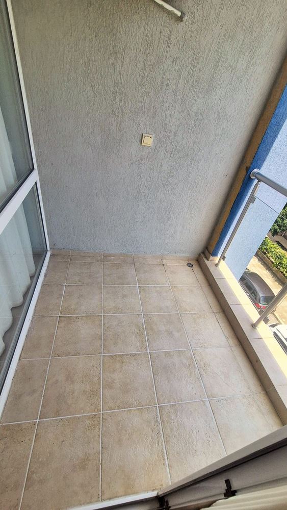 Stilvolle Wohnung mit einem Schlafzimmer und neuer Einrichtung im Bereich Cocoa Beach – Bezugsfertig