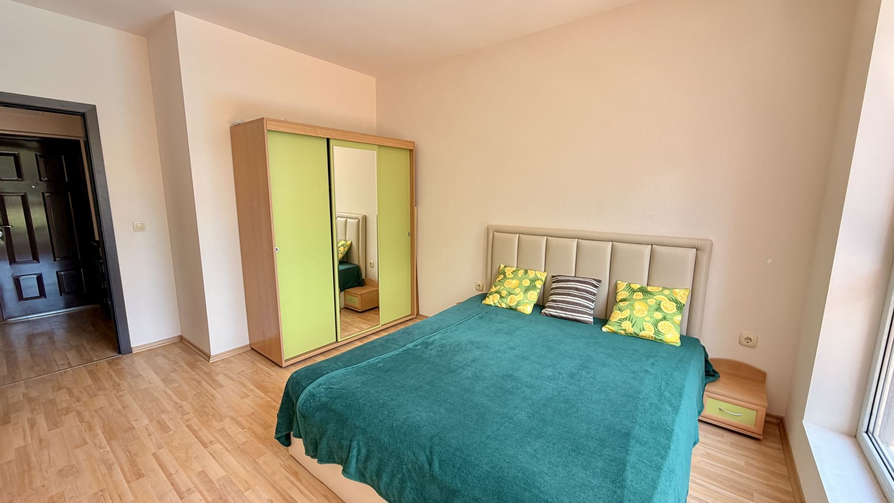 Sunny Beach: Wohnung mit einem Schlafzimmer 300 Meter vom Strand entfernt – Komfort, Qualität und hervorragende Investition