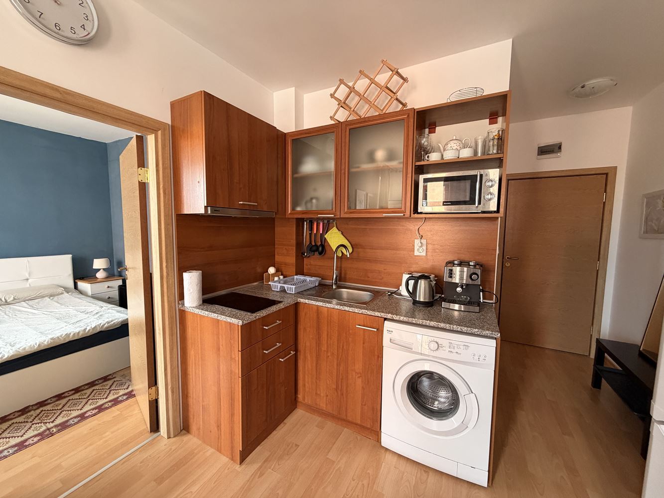 Kleine Wohnung, große Chance – bezugsfertige Wohnung mit einem Schlafzimmer in der Nähe von Sonnenstrand