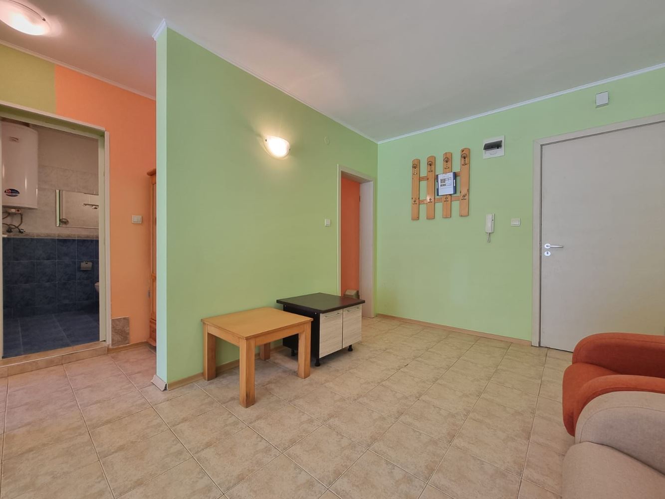 Möblierte Wohnung mit einem Schlafzimmer in Sunny Beach – funktionale Immobilie mit Ausstattung und niedriger Instandhaltungsgebühr