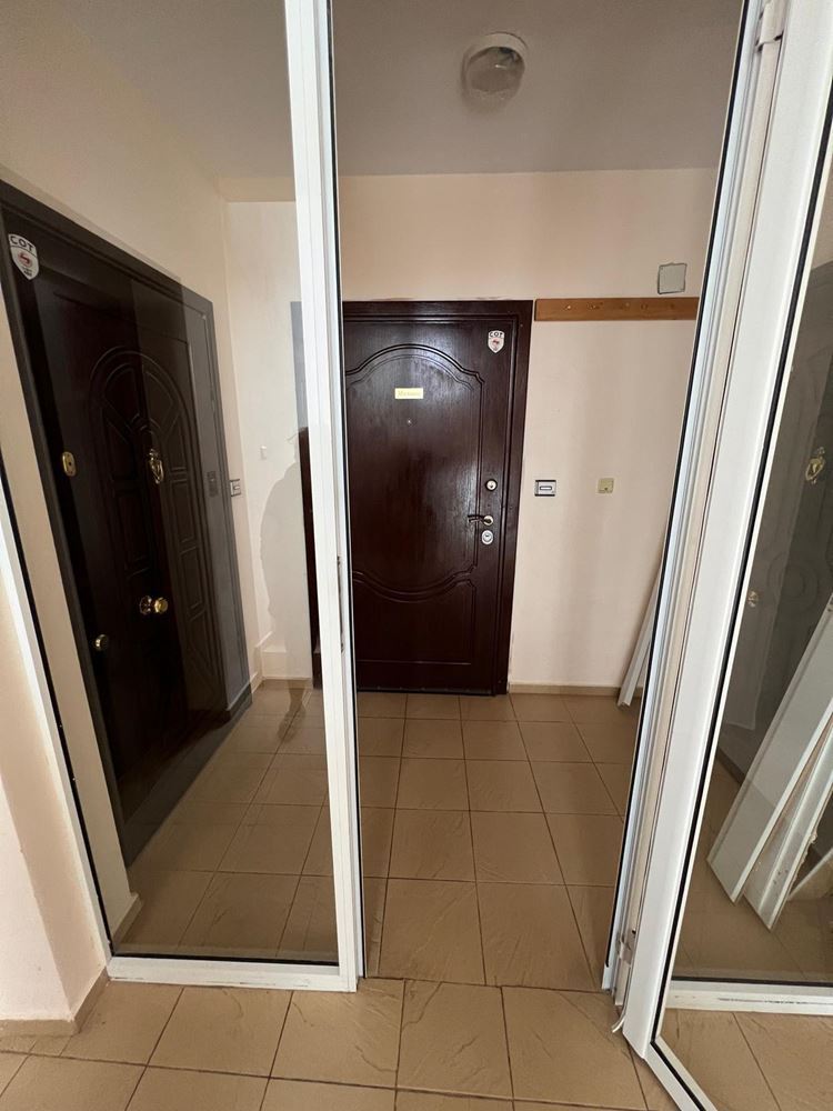 Einzigartige 2-Zimmer-Wohnung im Zentrum von Pomorie – nur 100 Meter vom Strand entfernt!
