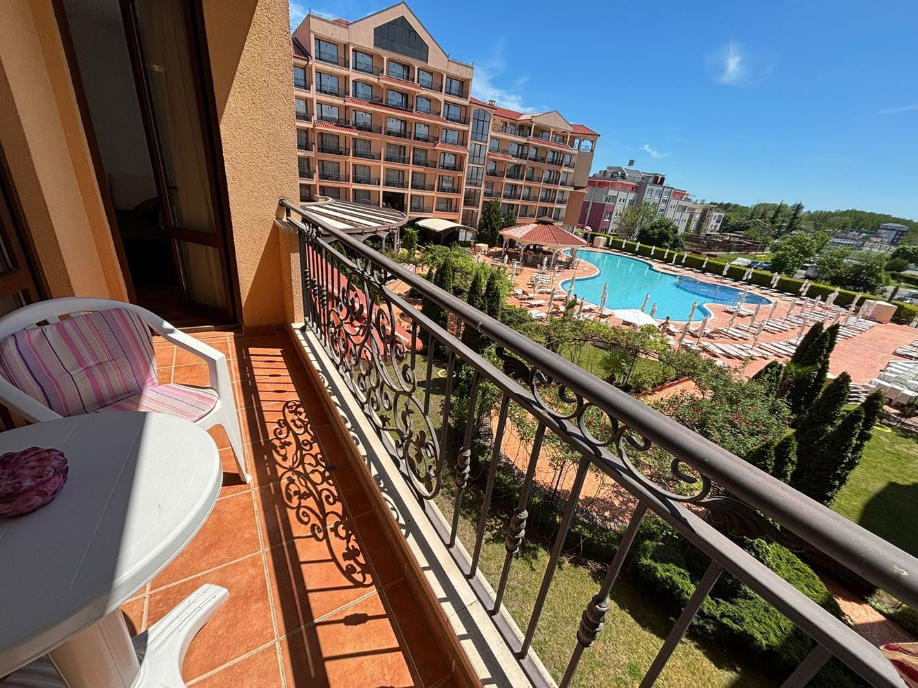 Geräumige 2-Zimmer-Wohnung nahe Cacao Beach am Sonnenstrand