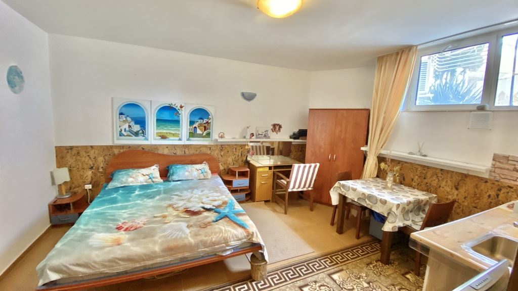 Gemütliches Studio in Sveti Vlas – keine Wartungsgebühr; fußläufig zur Marina Dinevi