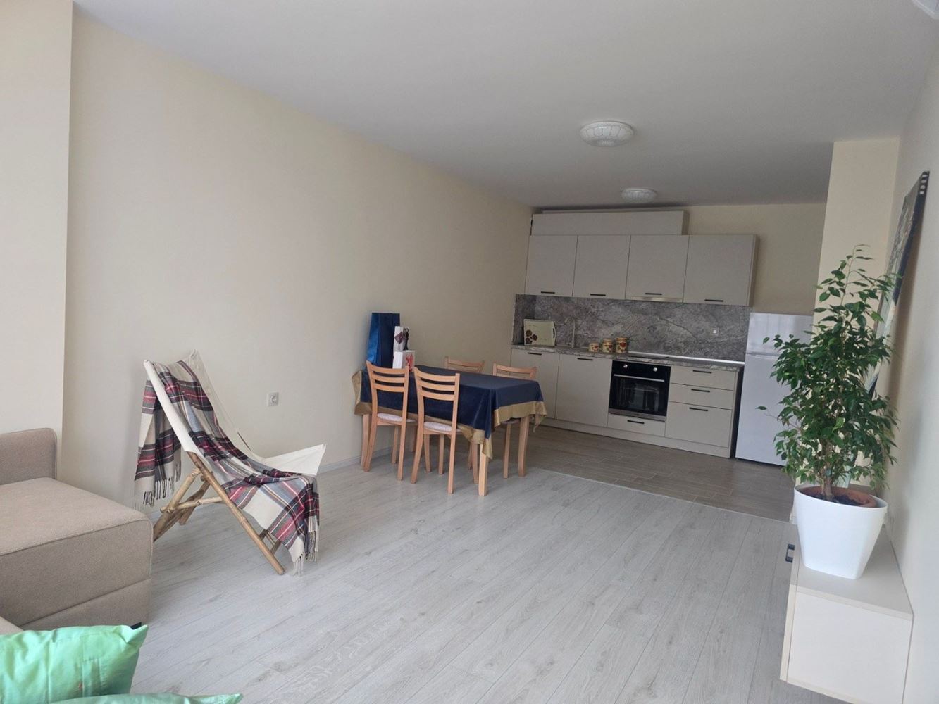 Neue Wohnung mit einem Schlafzimmer in Pomorie ohne Instandhaltungsgebühr – bezugsfertig