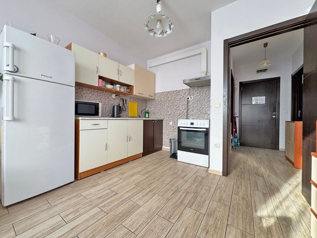 3-Zimmer-Wohnung mit Parkblick in Sonnenstrand – Komfort und hervorragende Annehmlichkeiten