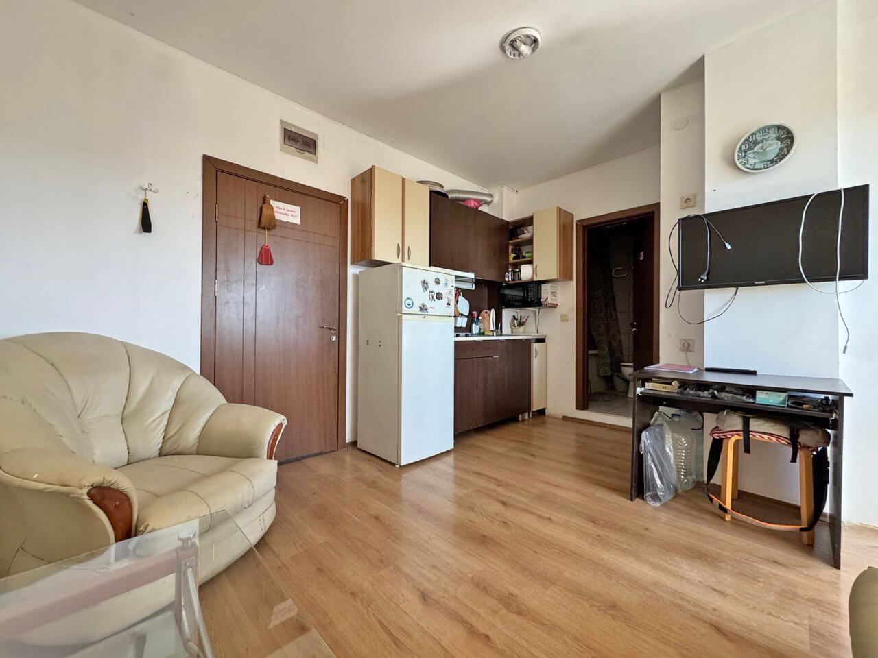 Ihr Zuhause am Meer in Sonnenstrand – gemütliche Zweizimmerwohnung mit Pool und Annehmlichkeiten für die ganze Familie