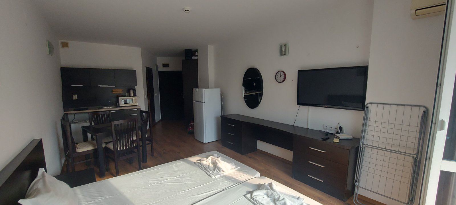 Möbliertes Studio in einer Anlage mit Swimmingpool und Spa in Sarafovo – 200 Meter vom Strand entfernt