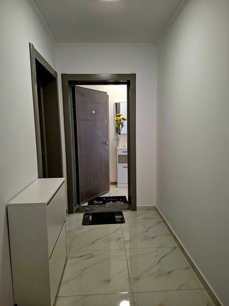 Stilvolle Zwei-Zimmer-Wohnung mit niedriger Wartungsgebühr in Sunny Beach – Komfort, Sicherheit und hervorragende Investition am Meer