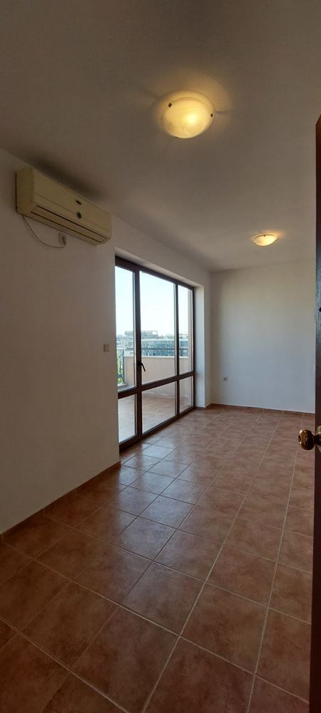 Helles Studio im obersten Stockwerk in Sonnenstrand – Freiheit, Ihr ideales Zuhause am Meer zu gestalten