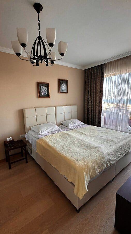 Luxuriöse Zwei-Schlafzimmer-Wohnung mit Panoramablick in Sveti Vlas
