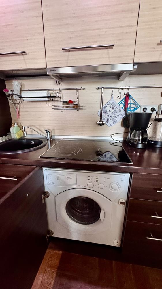Erste Meereslinie in Sveti Vlas – Wohnung mit Meerblick in einer Anlage mit eigener Infrastruktur