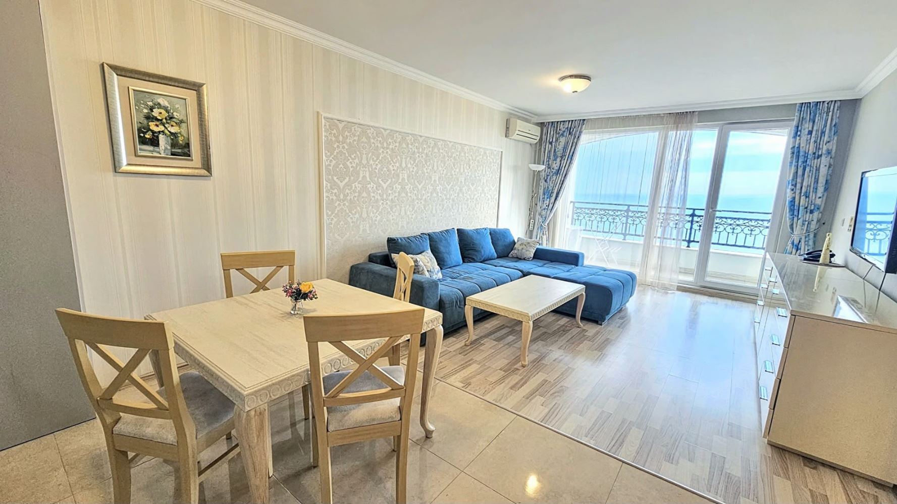 Wohnung mit einem Schlafzimmer in erster Meereslinie in Pomorie mit Panoramameerblick und ausgezeichneten Annehmlichkeiten
