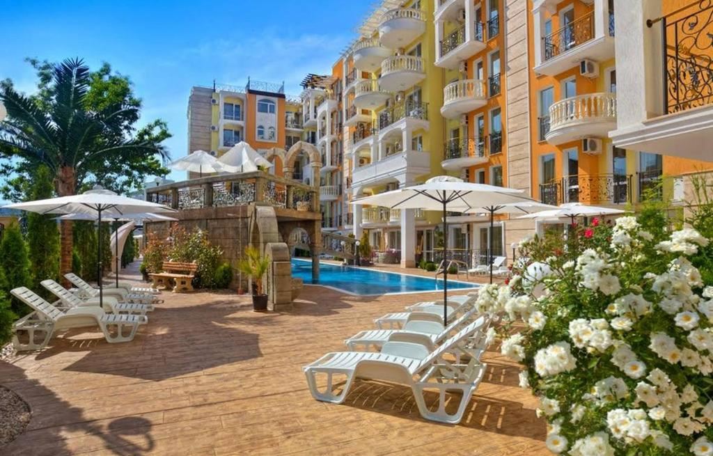 Sonnenstrand - Vollständig möblierte Wohnung mit zwei Balkonen und beeindruckender SPA-Infrastruktur