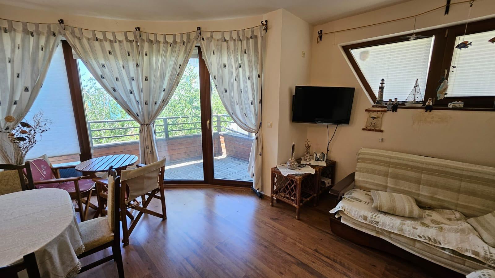 Einzimmerwohnung ohne Wartungsgebühr im Viertel „Rusalka“, Sveti Vlas – eine ausgezeichnete Wahl zum Wohnen und Investieren