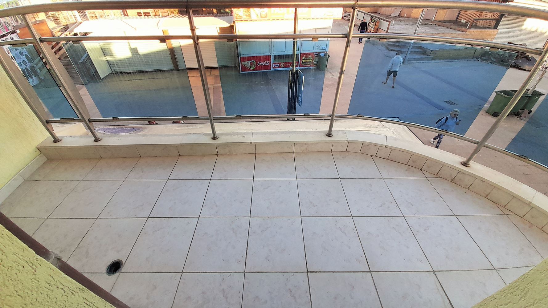 Exklusives Angebot in erster Linie in Sunny Beach – Raum, Luxus und hervorragende Investition mit Meerblick