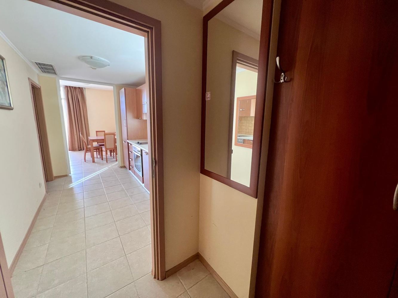 Wohnung in erster Meereslinie mit Meerblick in Pomorie – Luxusurlaub jeden Tag