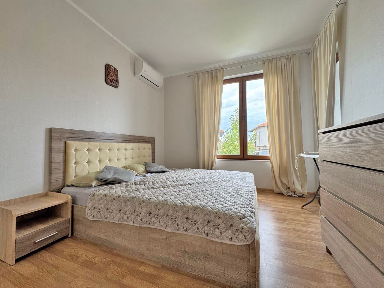 Möblierte Wohnung mit einem Schlafzimmer in einer neuen Wohnanlage in Aheloy – Ruhe, Grün und Komfort am Meer