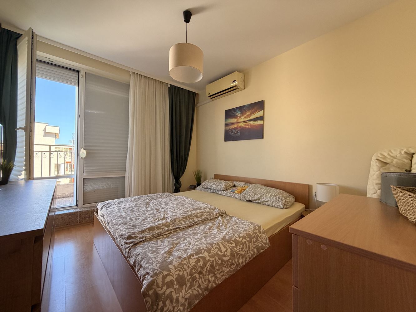 Gemütliche 2-Zimmer-Wohnung in Sonnenstrand – schöner Blick auf den Pool und eine ausgezeichnete Anlage für Erholung und Investition
