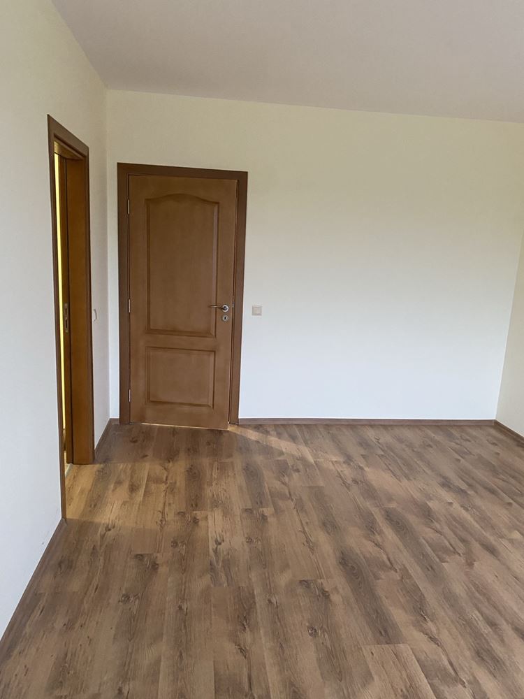 Ein-Zimmer-Wohnung mit Akt 16 in Ravda, vierte Etage – modernes Gebäude, ausgezeichnete Lage und Renditepotenzial