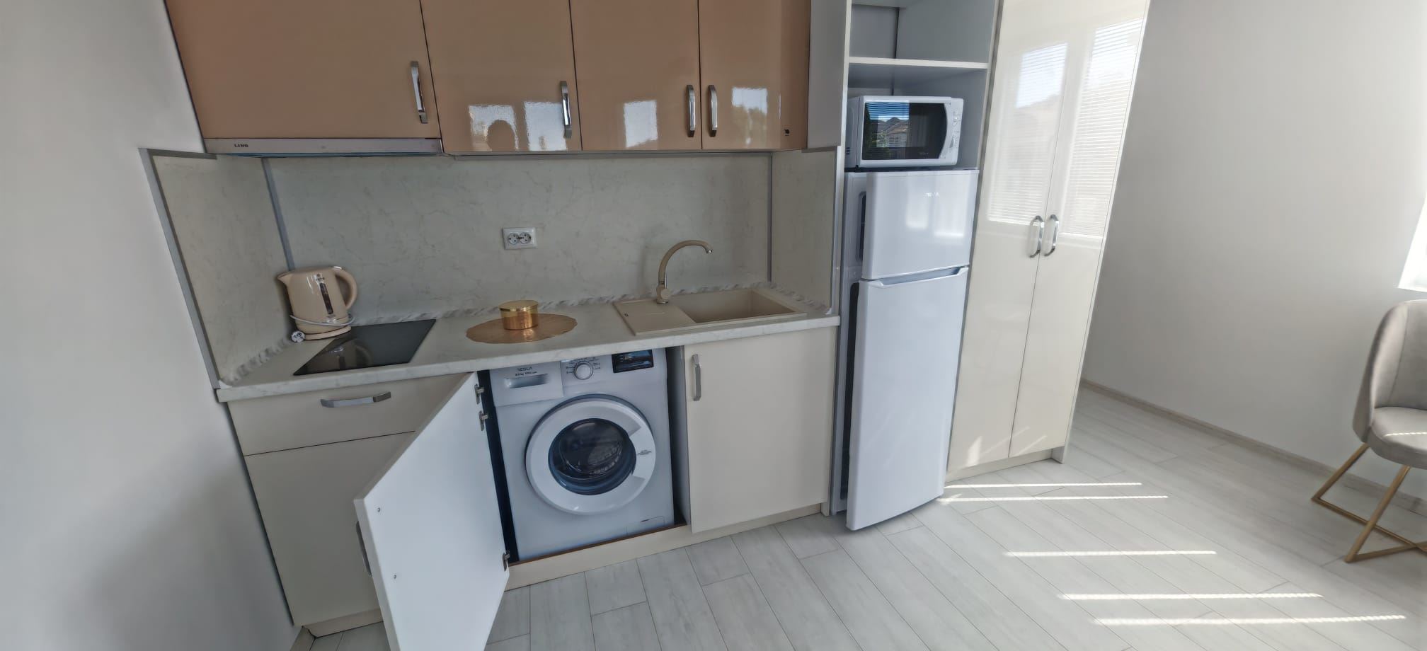 Luxuriöses Studio mit Poolblick in einer neuen Wohnanlage in Sonnenstrand – Bezugsfertig