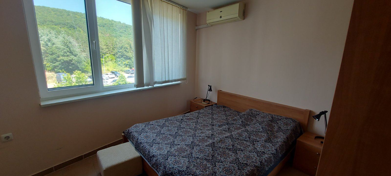 Geräumige Drei-Zimmer-Wohnung mit Meerblick in erster Meereslinie – bezugsfertig