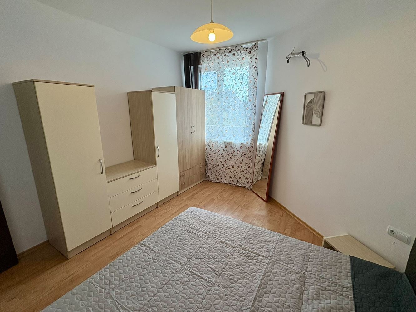 Sonnenstrand – Gemütliche 2-Zimmer-Wohnung mit Poolblick, nur fünf Minuten vom Strand entfernt