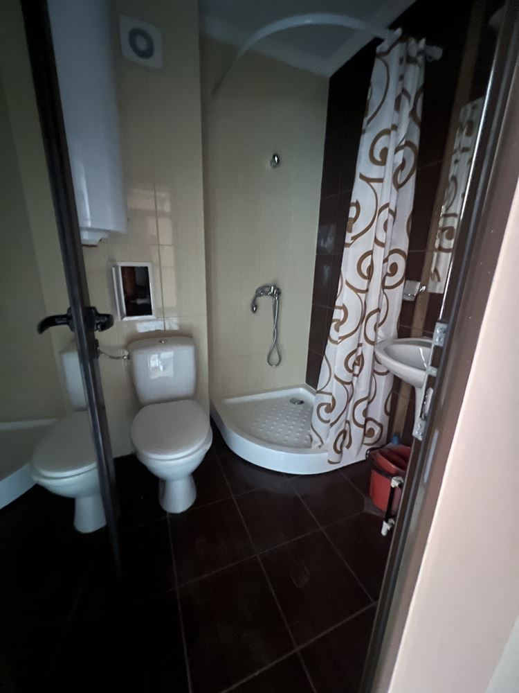 Gemütliches Studio im Herzen von Elenite – nur wenige Minuten vom Strand entfernt, in einer geschlossenen Anlage mit Pool und hervorragenden Annehmlichkeiten