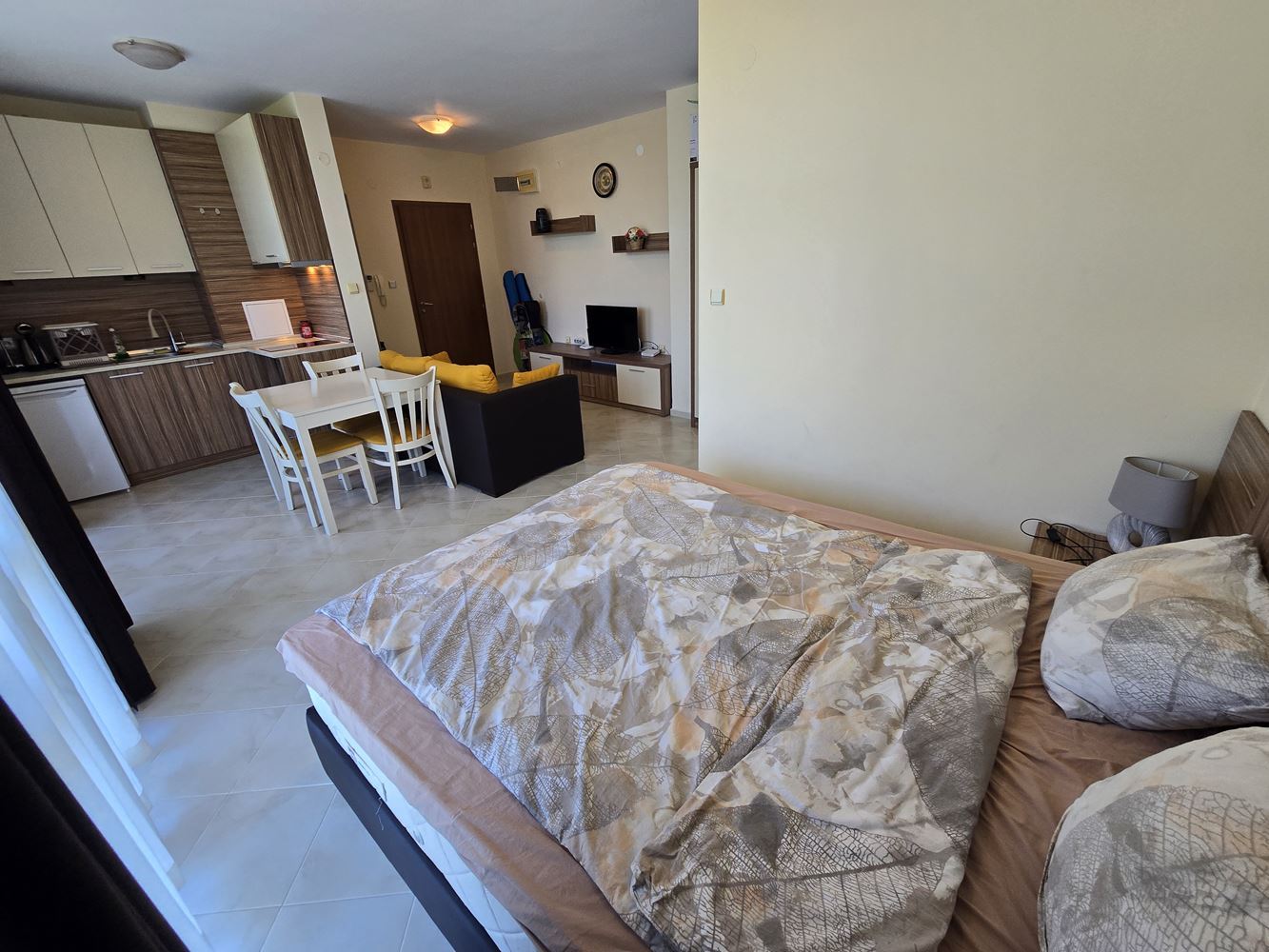 Sonnenstrand – Geräumiges Studio mit hervorragendem Potenzial zur Umgestaltung in eine kleine Wohnung mit einem Schlafzimmer